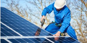 Installation Maintenance Panneaux Solaires Photovoltaïques à Pianottoli-Caldarello